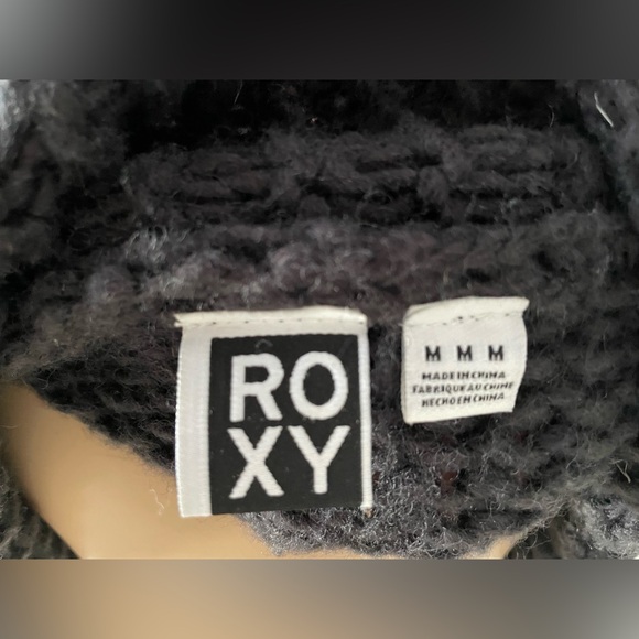 Roxy knitted zip up sweater with pockets - Picture 5 of 6